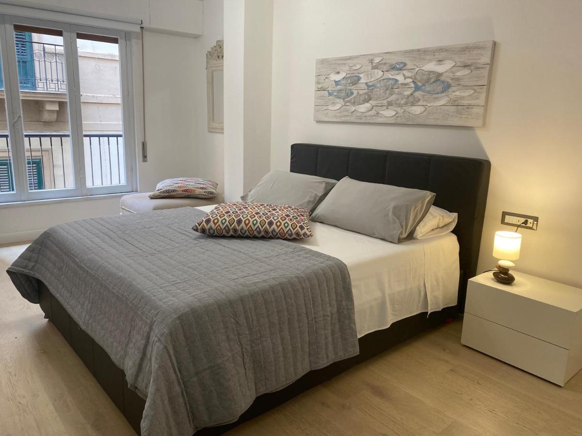 Delle Palme Rooms Elegante Monolocale In Centro ปาแลร์โม ภายนอก รูปภาพ
